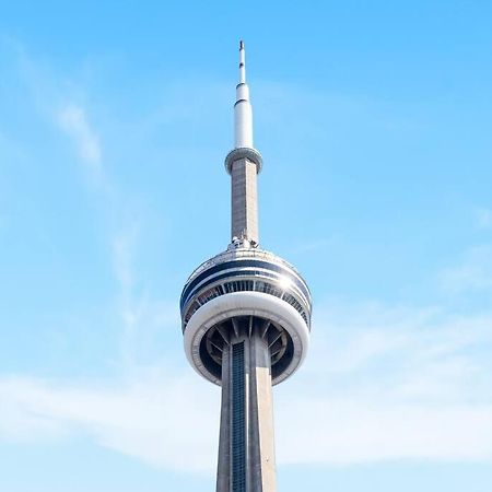 Apartment Next To Rogers Center, With Cn Tower View, Lake View, And Free Parking Toronto Exterior photo